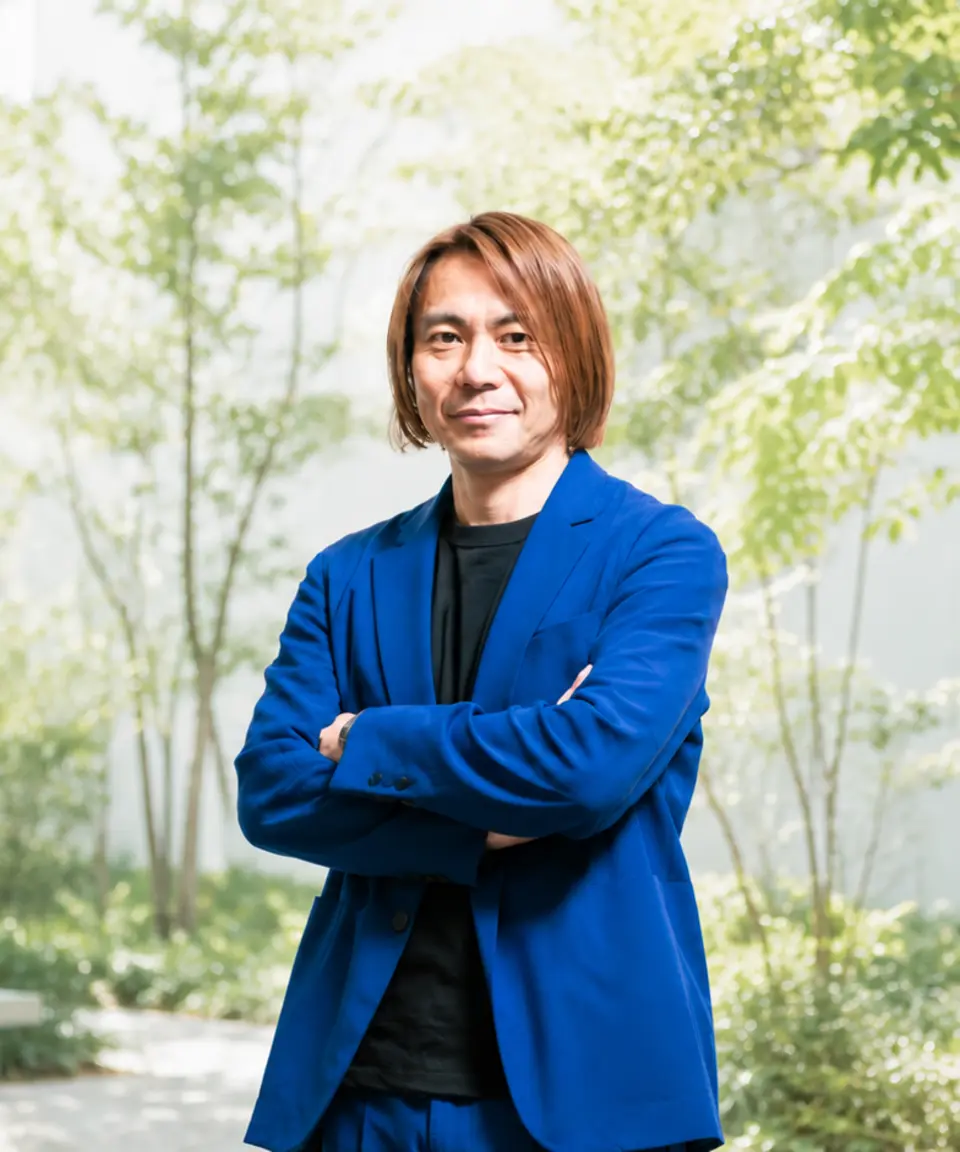 アトリエ・ハッチ合同会社 代表社員 初谷賢一